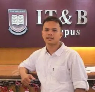 Assoc. Prof. Dr. Nasib, SPd, MM