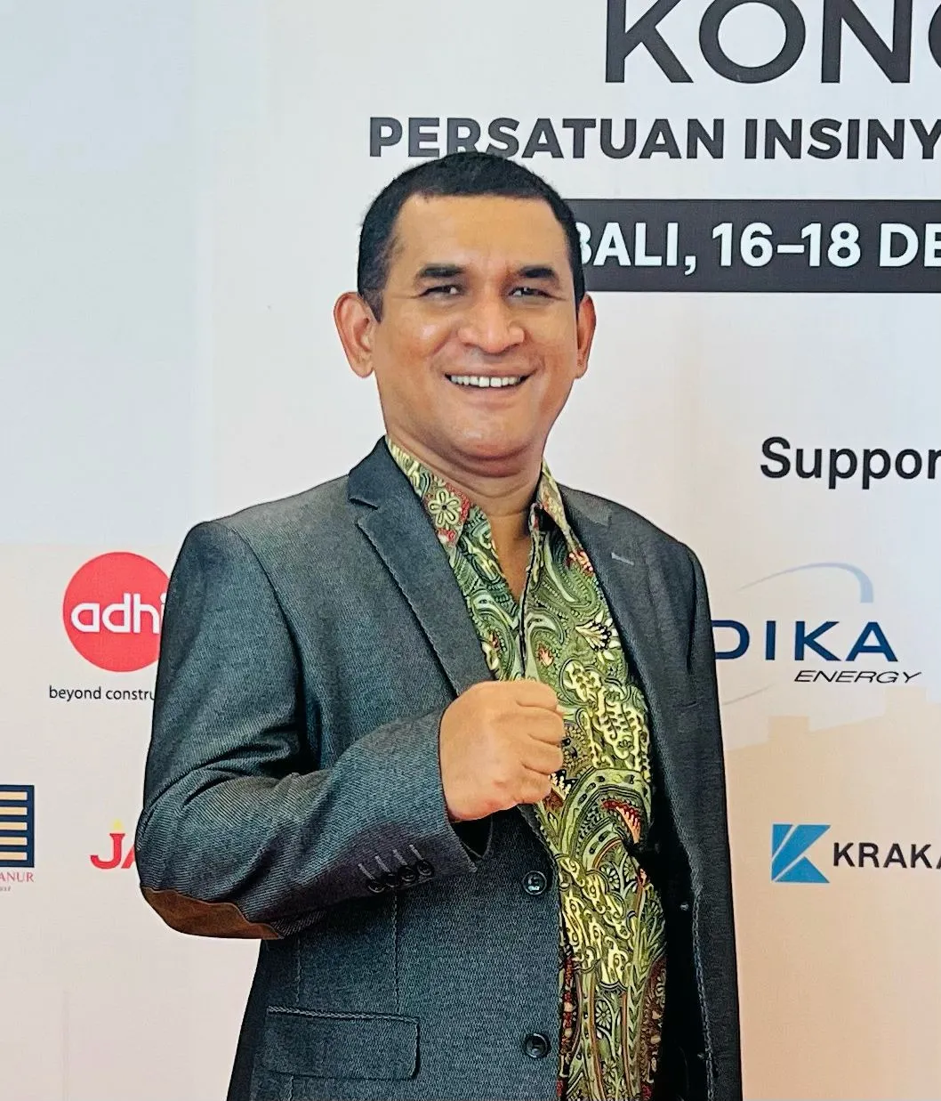 Prof. Dr. Dahlan Abdullah, ST, M.Kom., IPU., ASEAN Eng.